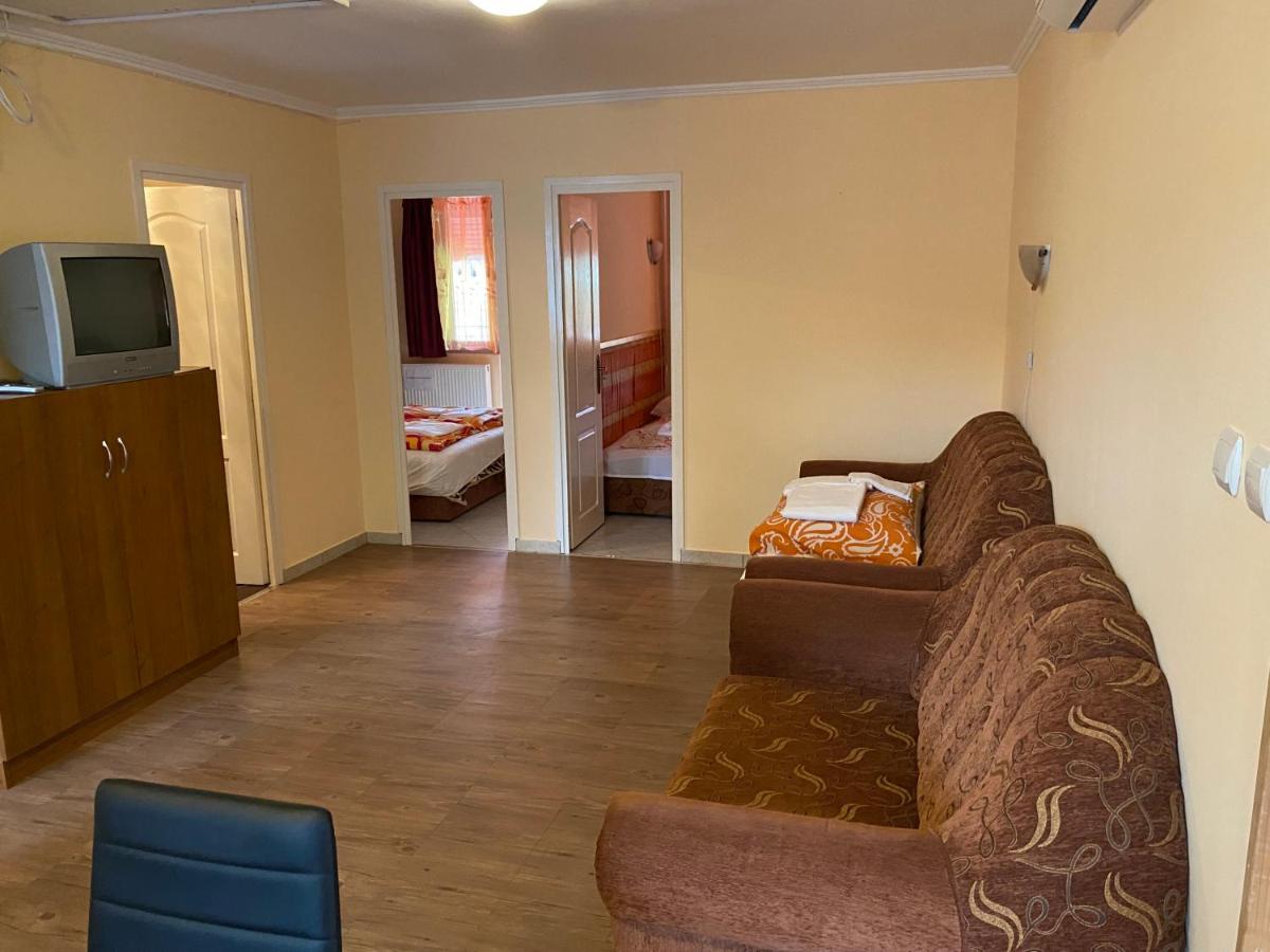 Sweet Home Apartman Hajdúszoboszló Екстериор снимка