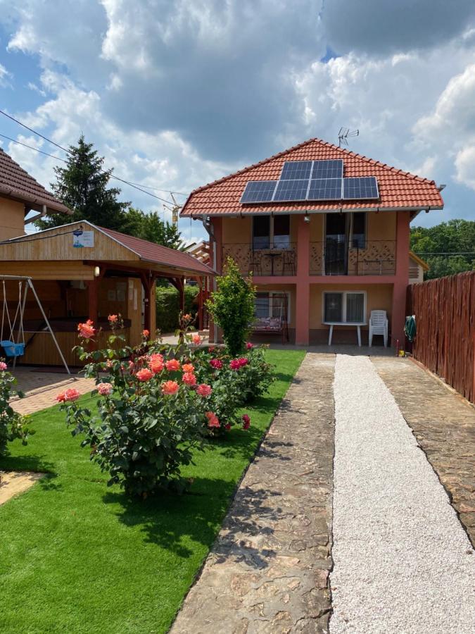 Sweet Home Apartman Hajdúszoboszló Екстериор снимка